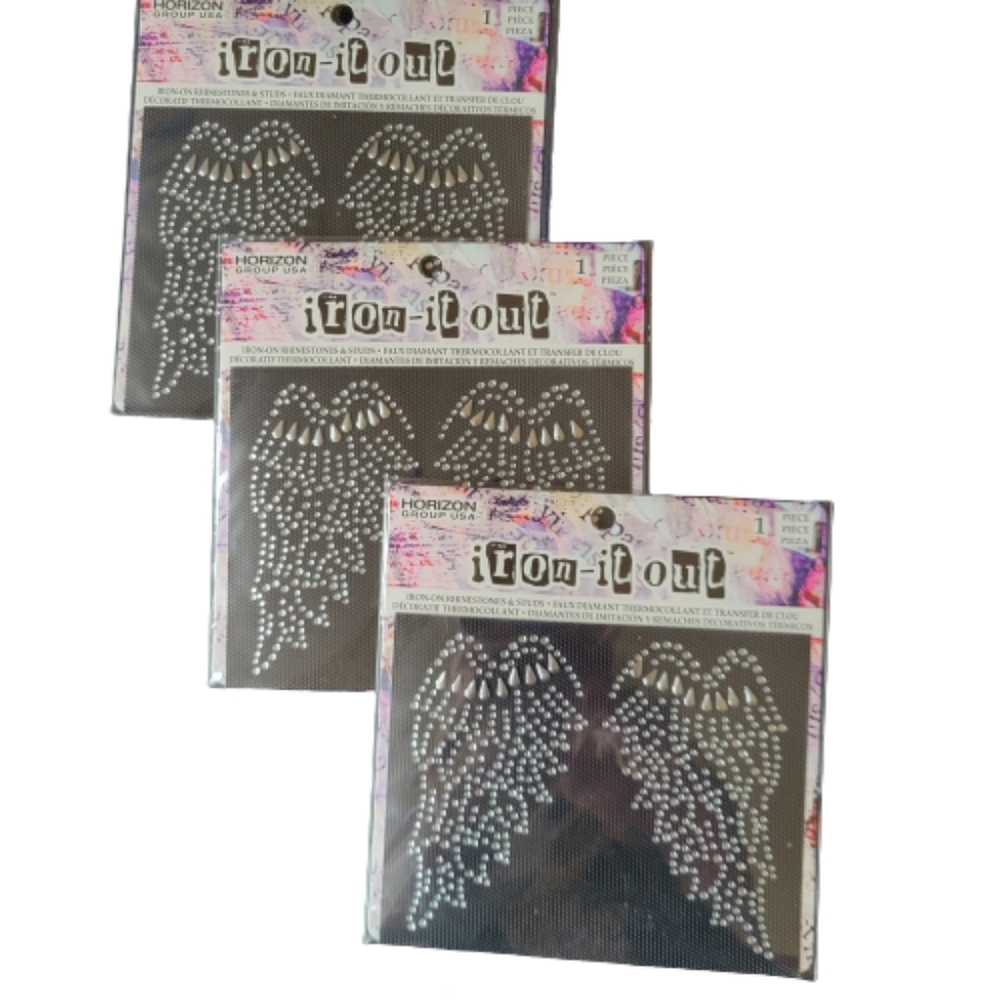 Horizon Group USA Iron-it out Rhinestones and Studs  Iron-on Wings  NEW  3-Pack